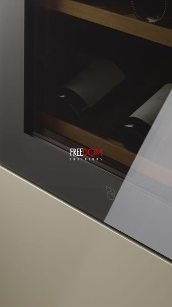 Встраиваемый винный шкаф V-ZUG WineCooler V4000 90 WineCooler V4000 90 фото