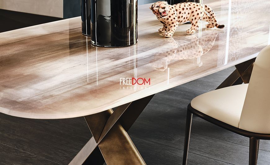 Стол MAD MAX CrystalArt Cattelan Italia MAD MAX Crystalart фото